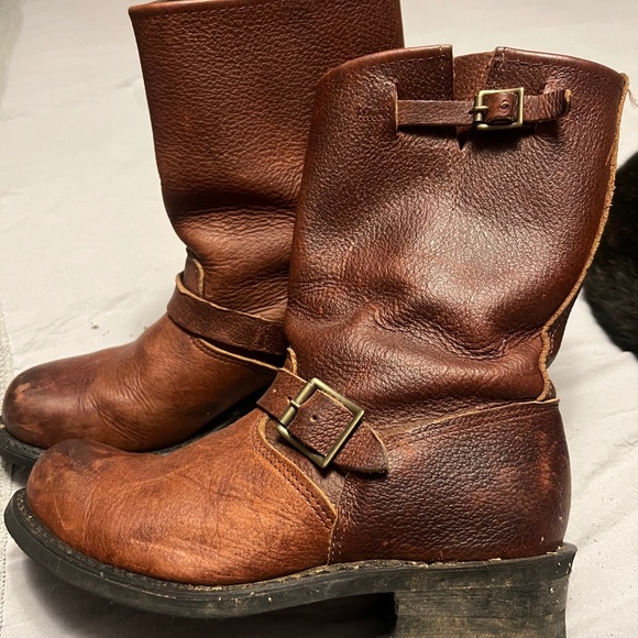 Leather boots - Picture 1 of 2